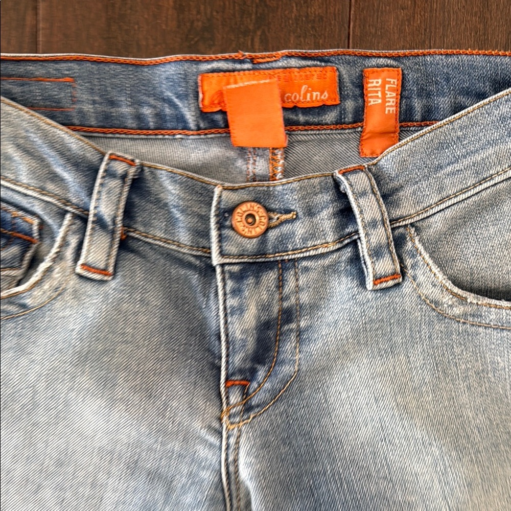 Colin’s Jeanswear Flare Rita Classic Light Blue Distressed Jeans - Picture 5 of 15